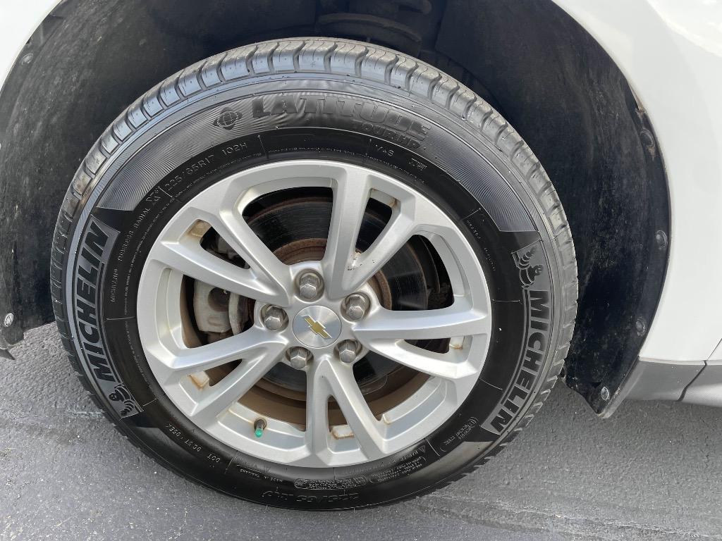 2016 Chevrolet Equinox - $10,280