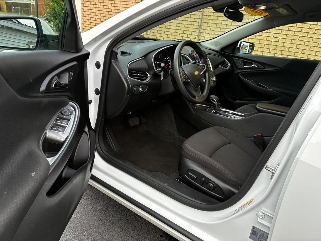 2024 Chevrolet Malibu - $16,495