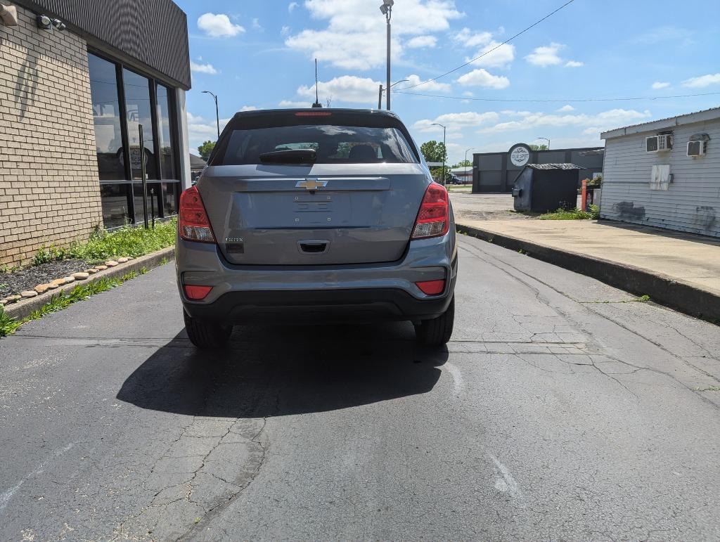 2020 Chevrolet Trax LS photo