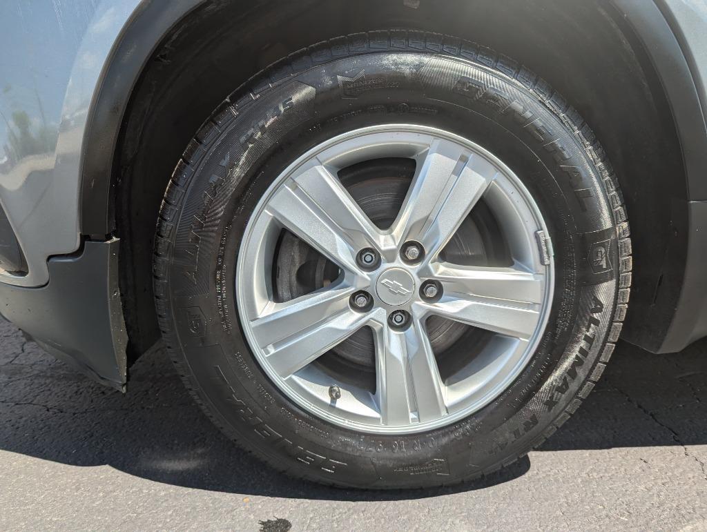 2020 Chevrolet Trax LS photo