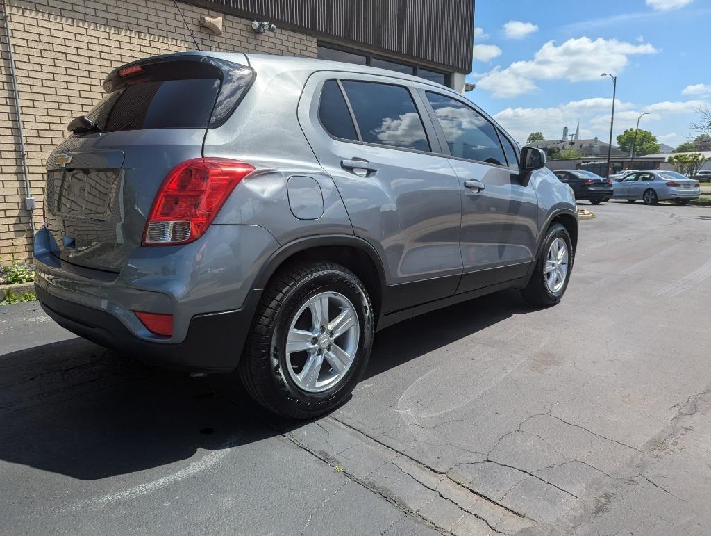 2020 Chevrolet Trax LS photo