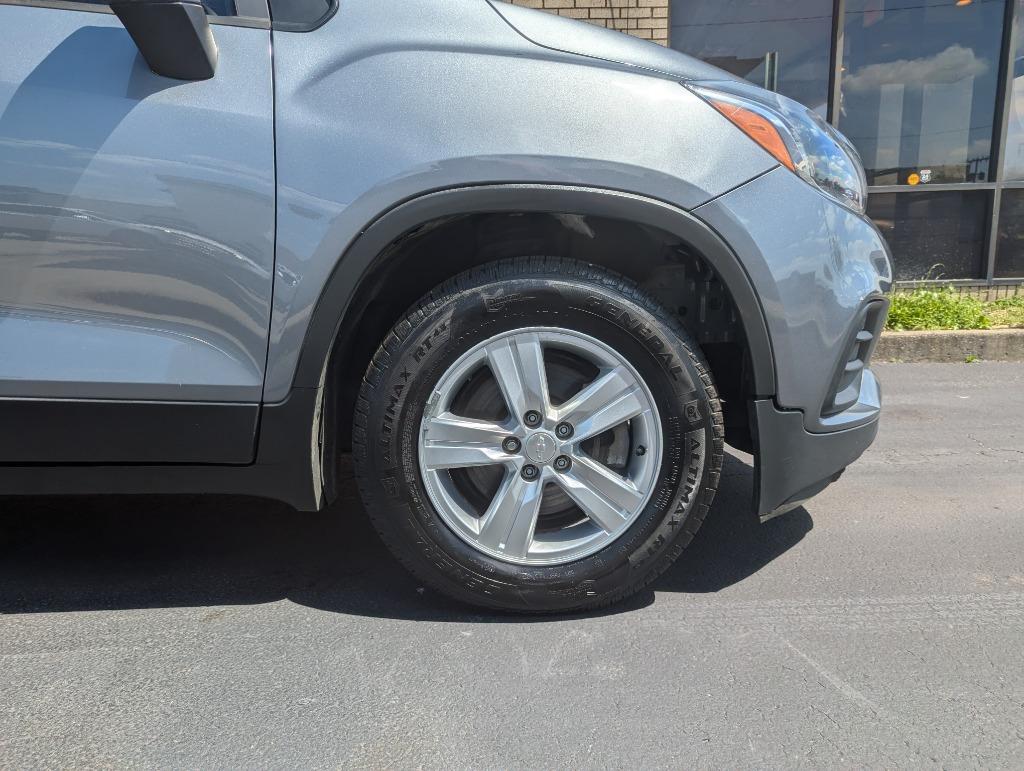 2020 Chevrolet Trax LS photo