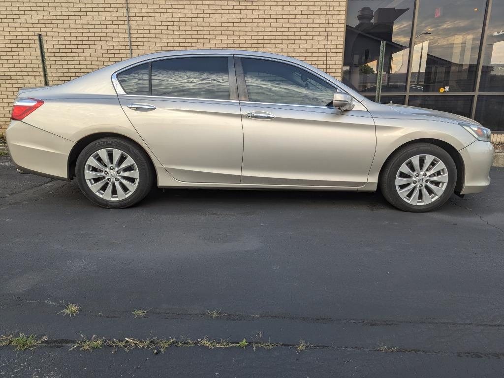 2015 Honda Accord EX-L photo