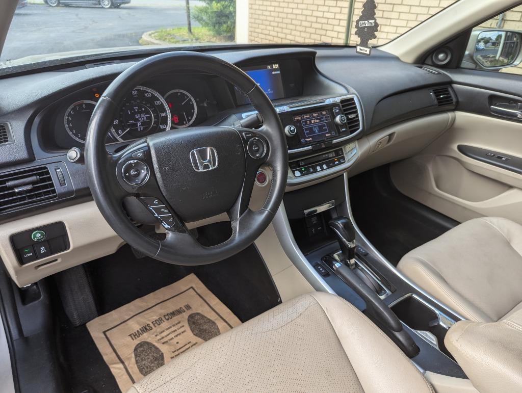 2015 Honda Accord EX-L photo