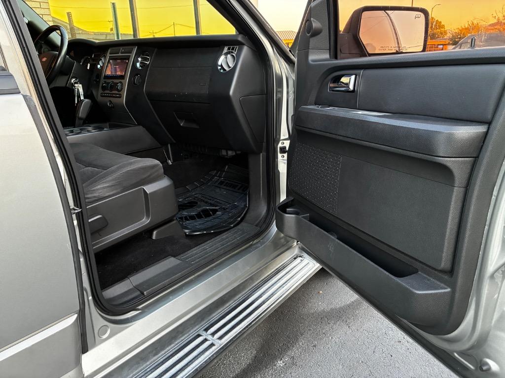 2009 Ford Expedition - $6,199