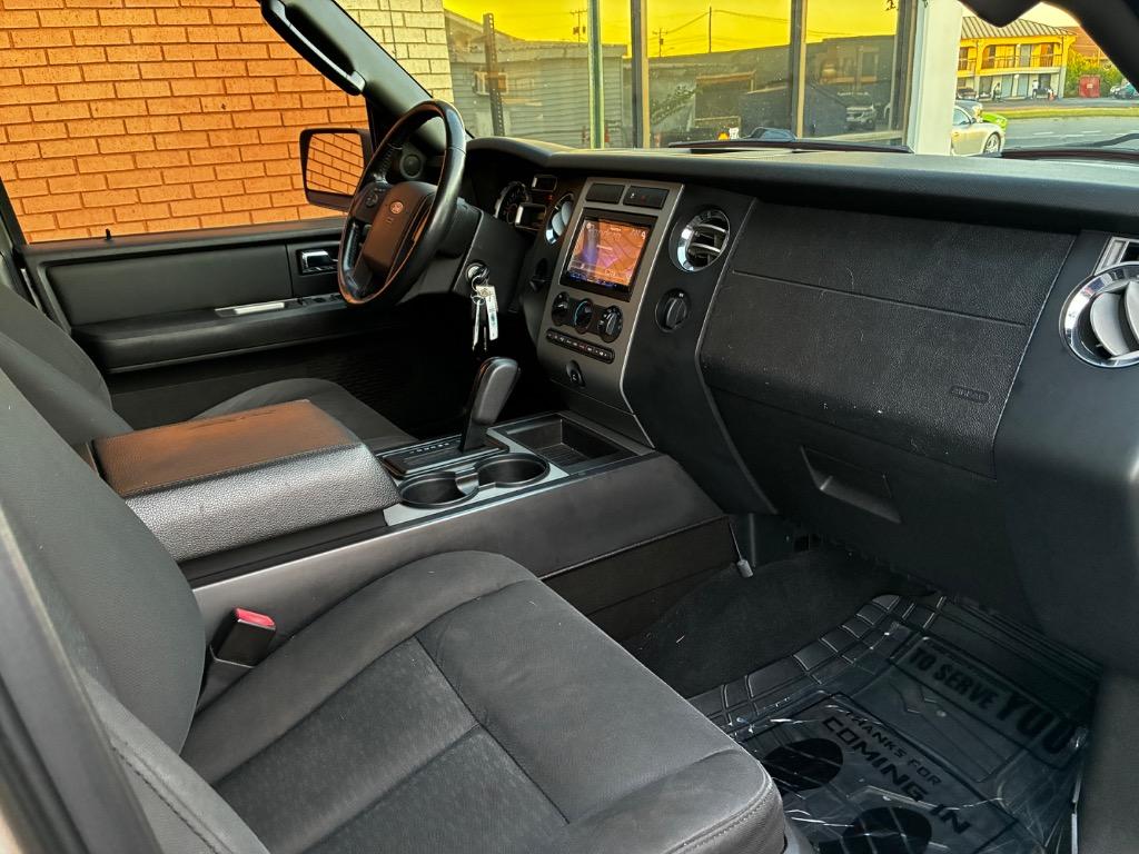 2009 Ford Expedition - $6,199