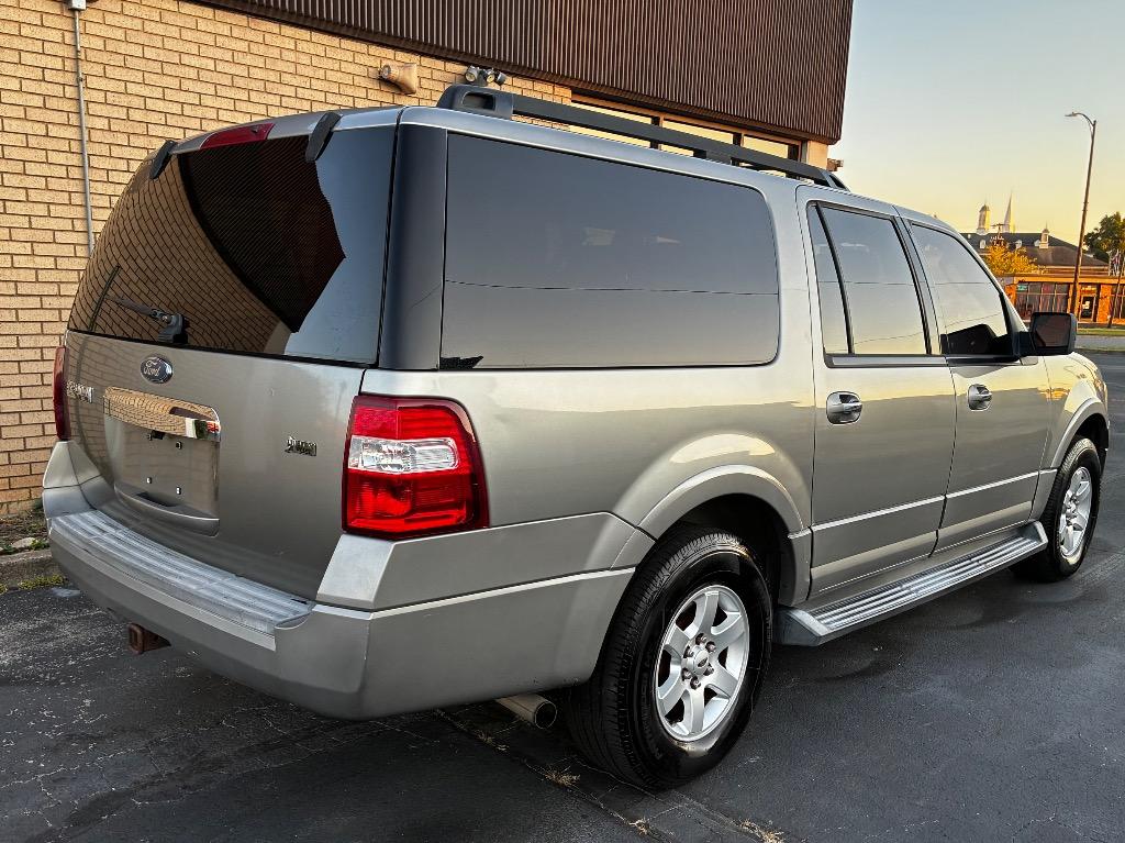 2009 Ford Expedition - $6,199