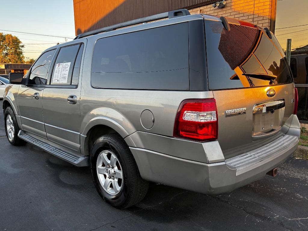 2009 Ford Expedition - $6,199