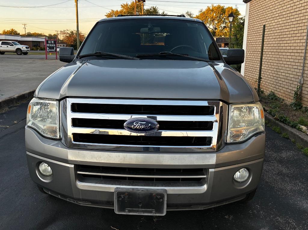 2009 Ford Expedition - $6,199