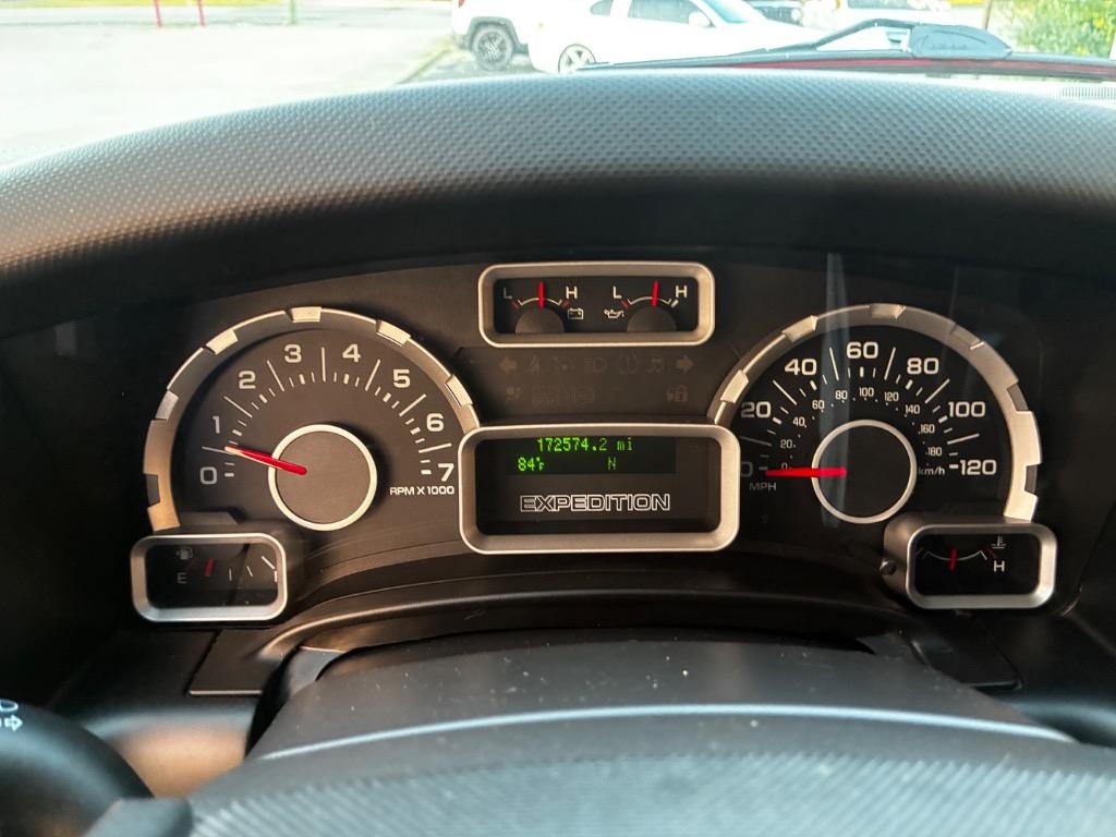 2009 Ford Expedition - $6,199