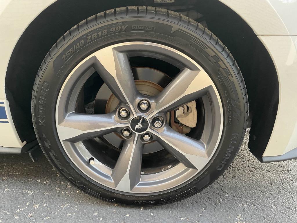 2015 Ford Mustang - $12,850