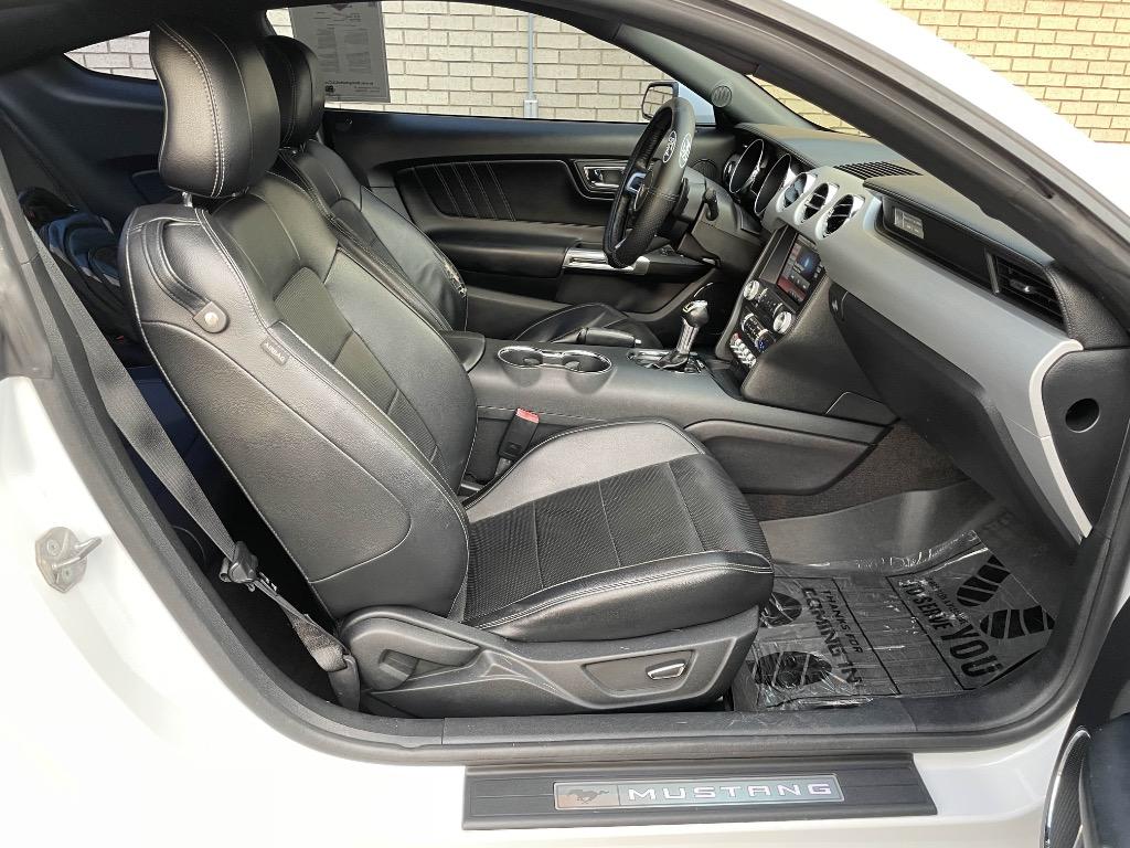 2015 Ford Mustang - $12,850
