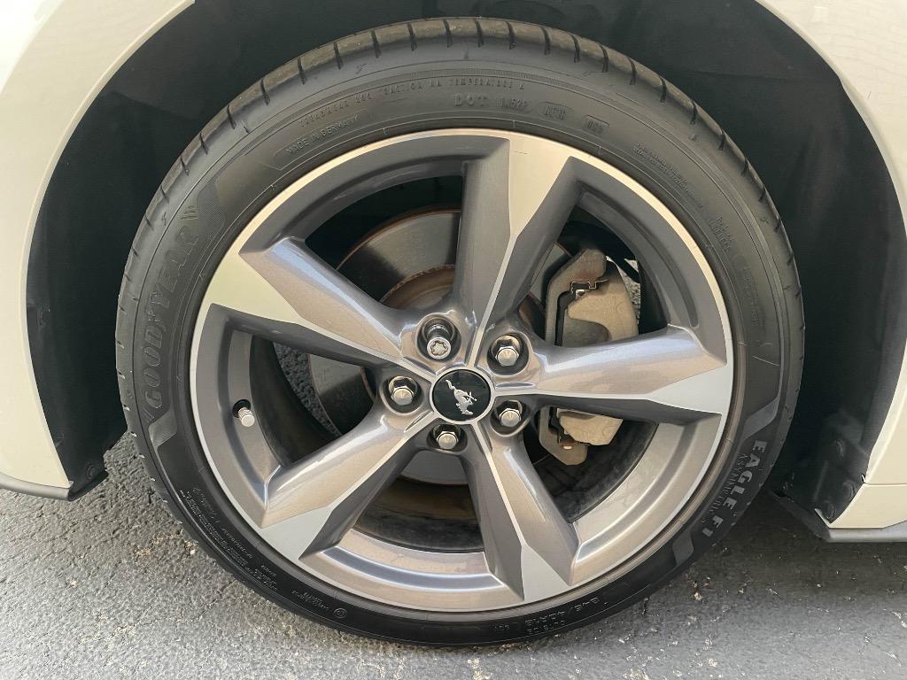 2015 Ford Mustang - $12,850