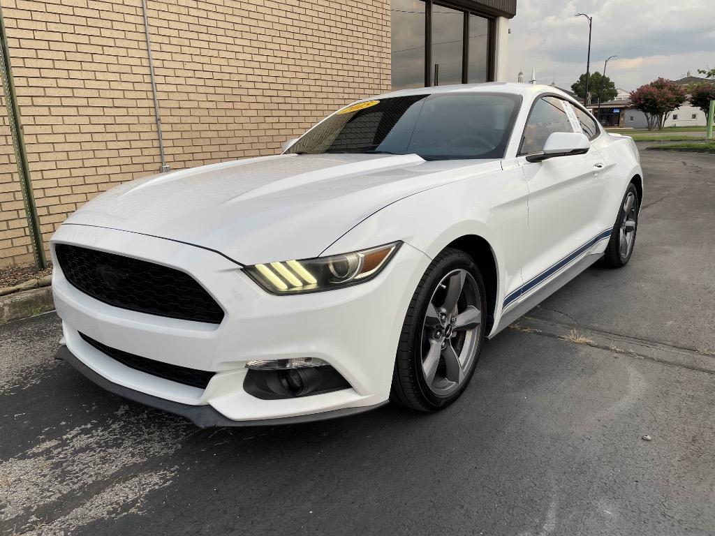 2015 Ford Mustang - $12,850