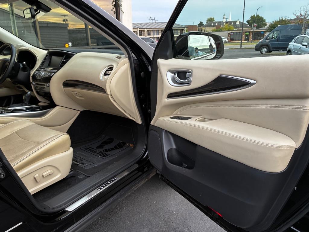 2017 INFINITI QX60 - $10,495
