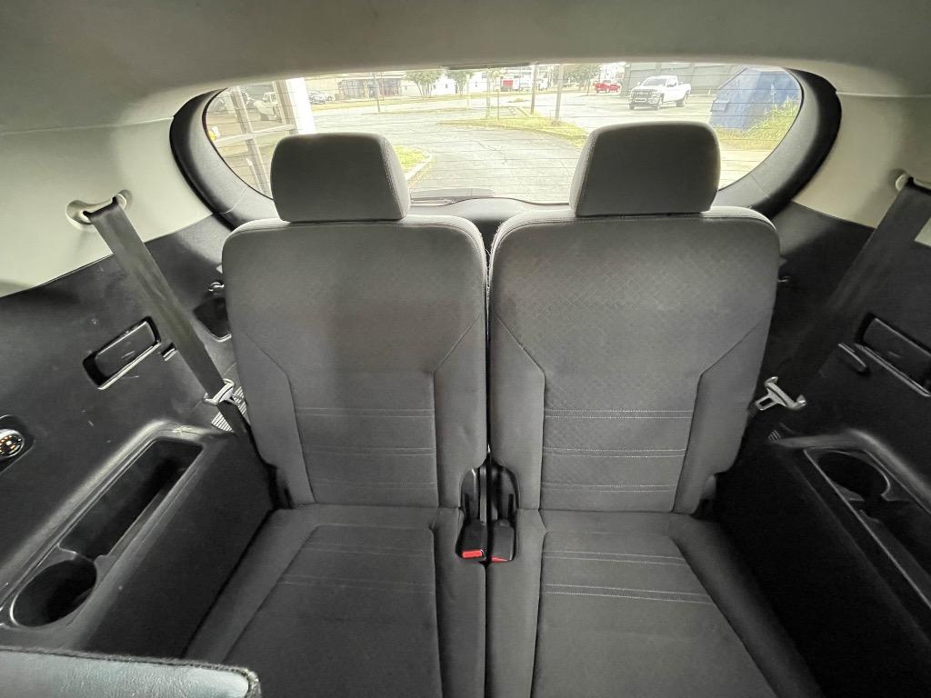 2016 Kia Sorento - $9,880