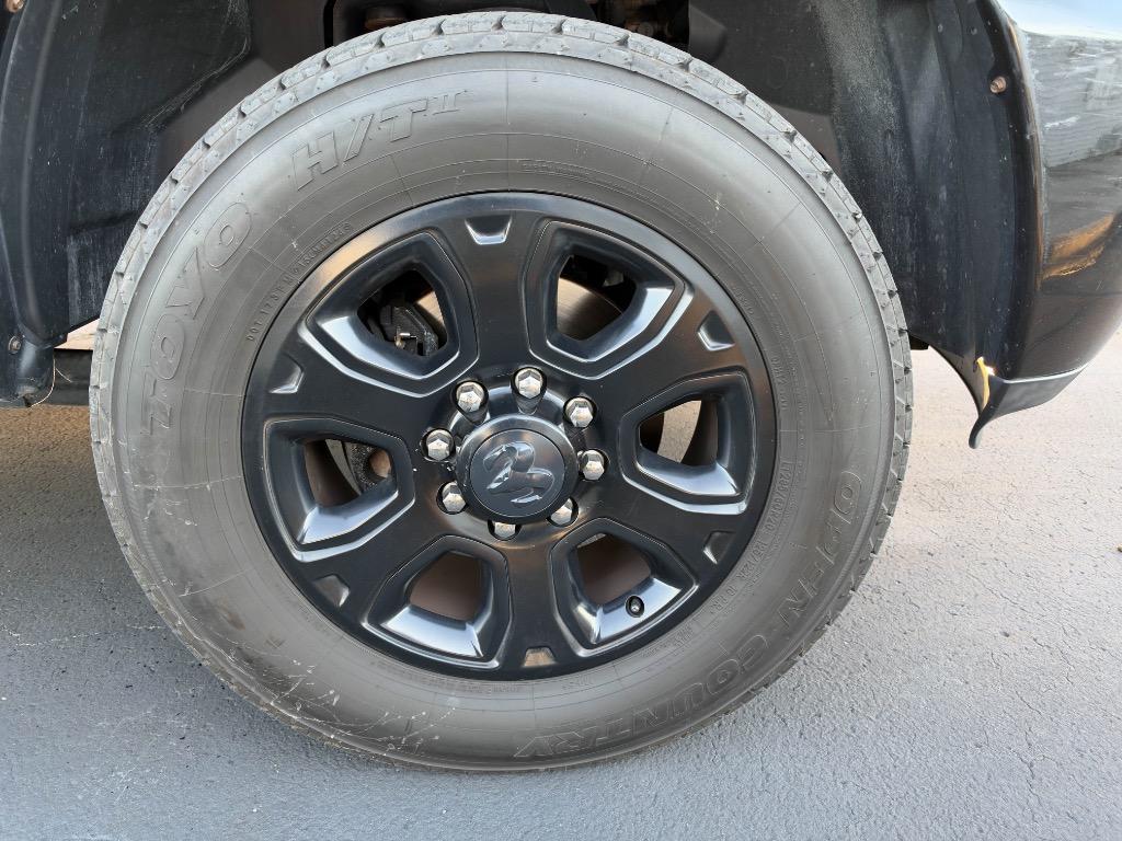 2016 Ram 2500 - $21,480