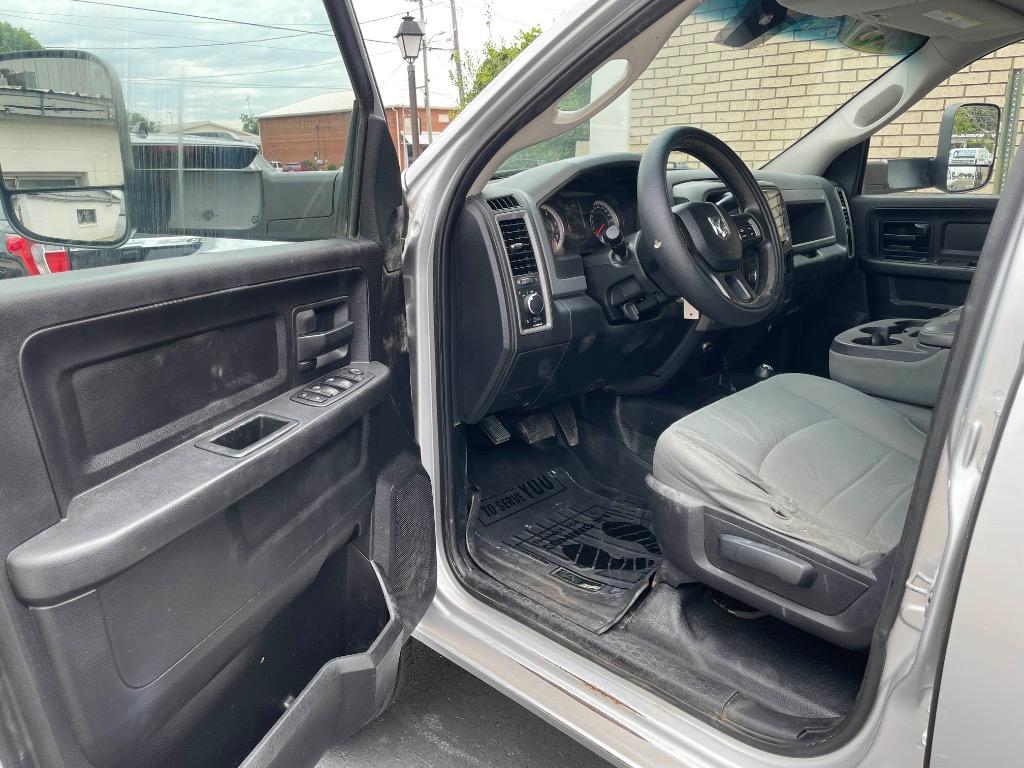 2017 Ram 3500 - $18,995