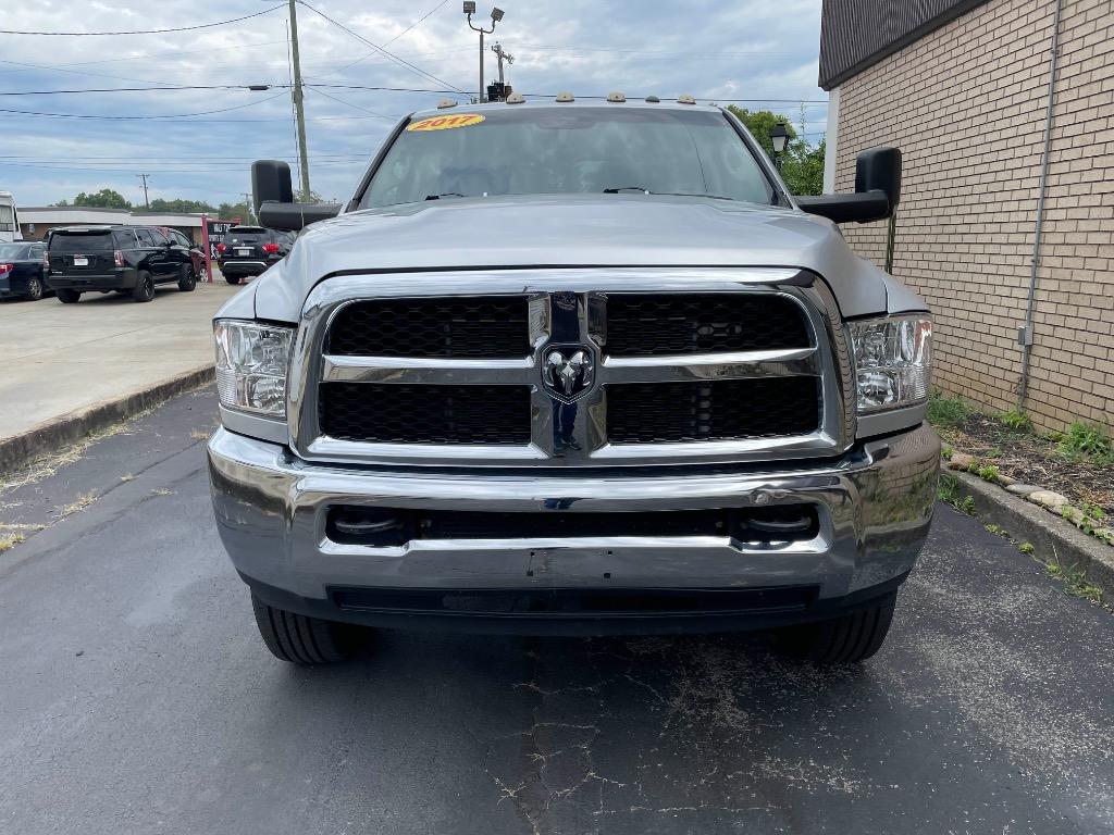 2017 Ram 3500 - $18,995