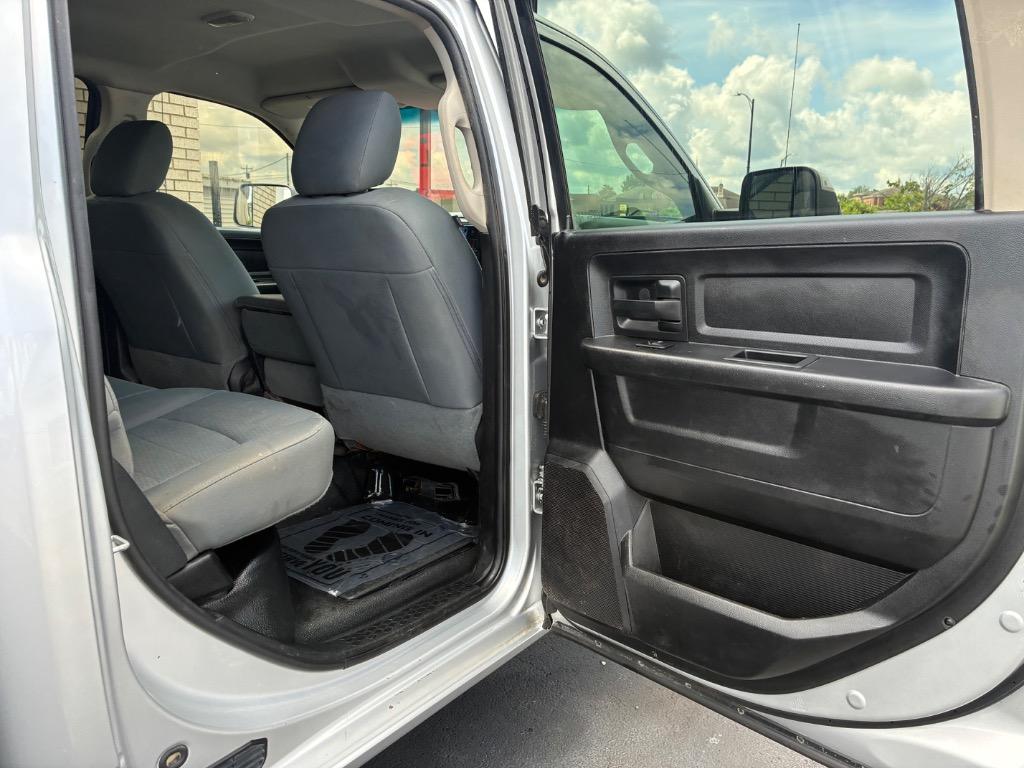2017 Ram 3500 - $18,995