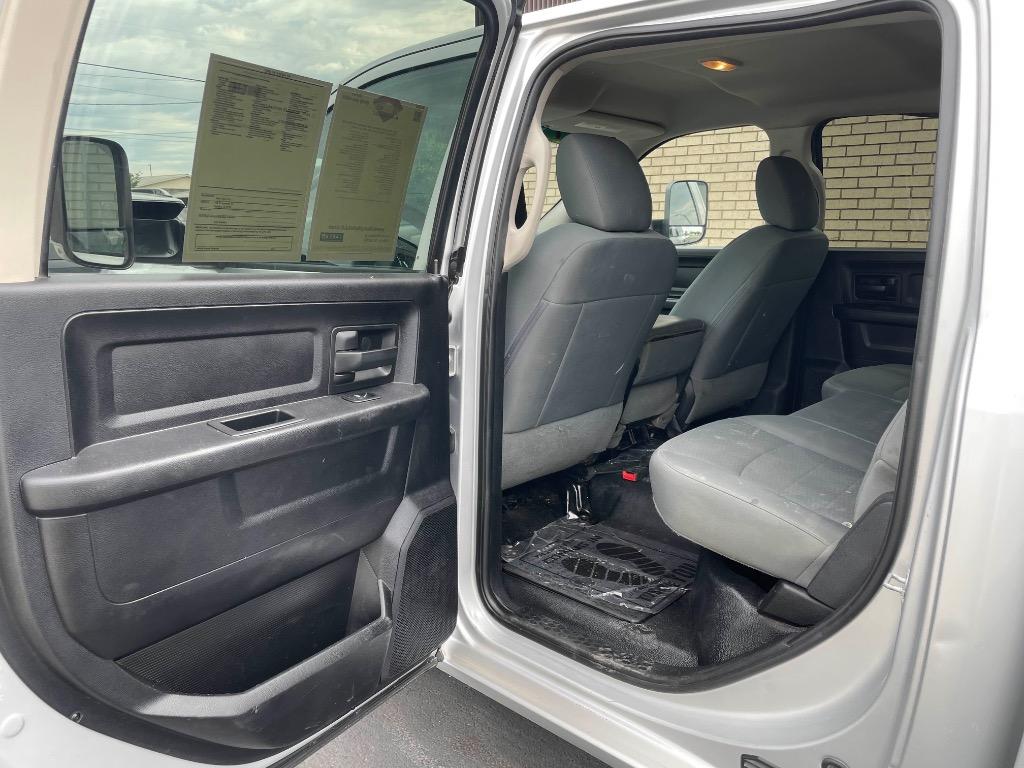 2017 Ram 3500 - $18,995