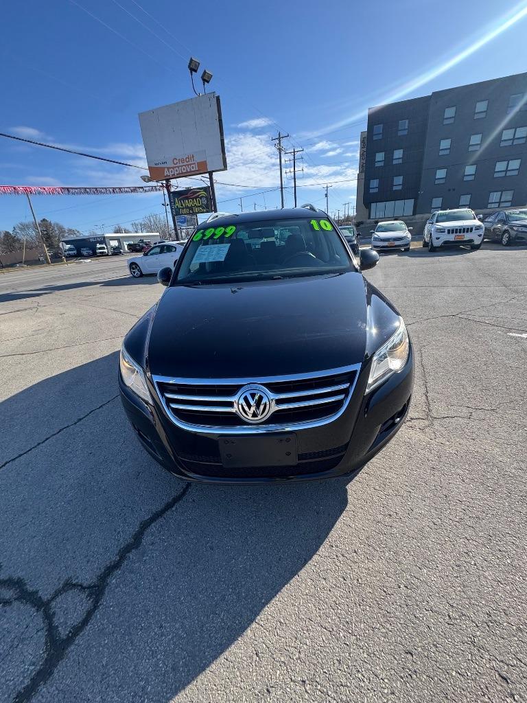 2010 Volkswagen Tiguan S photo