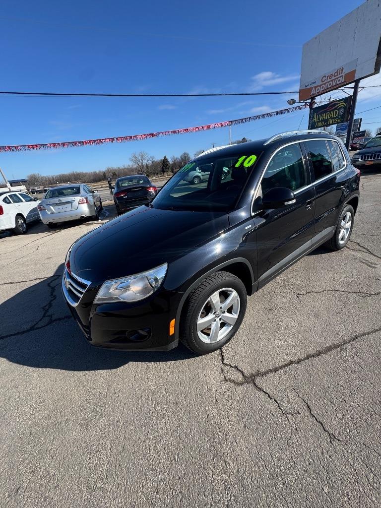 2010 Volkswagen Tiguan S photo