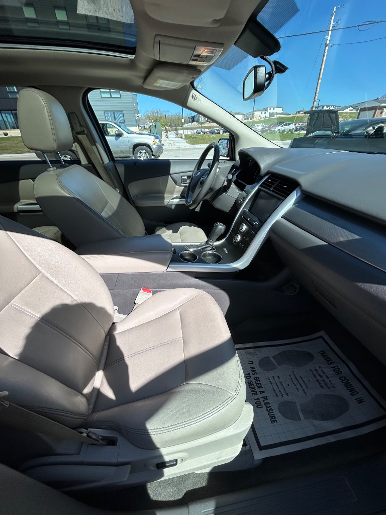 2012 Ford Edge SEL photo