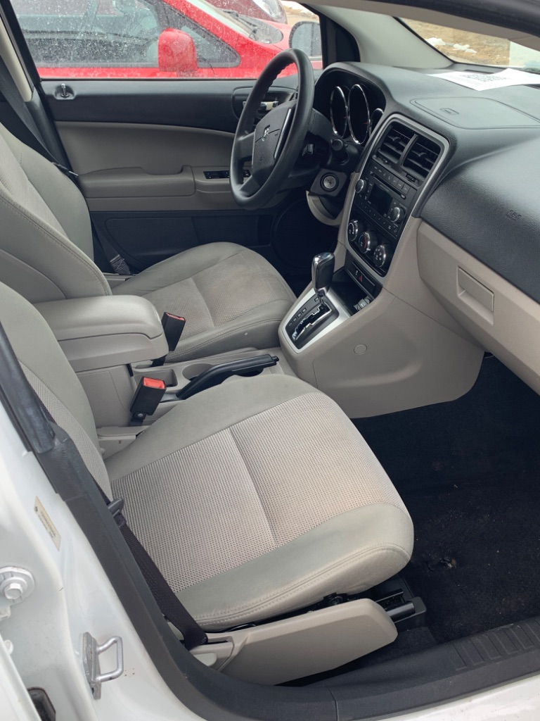 2012 Dodge Caliber SXT photo