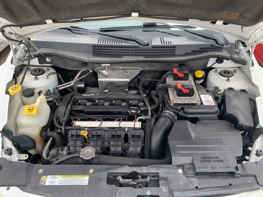2012 Dodge Caliber SXT photo
