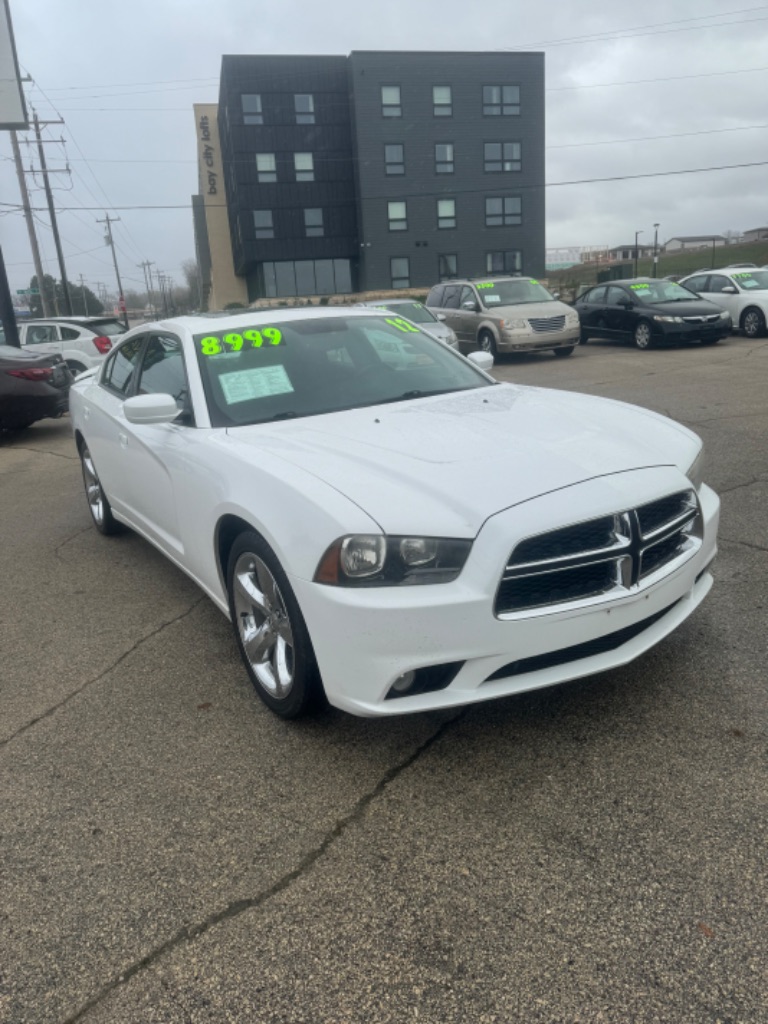 2012 Dodge Charger SXT photo