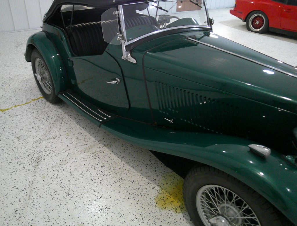 1952 MG TD Roadster - $22,995