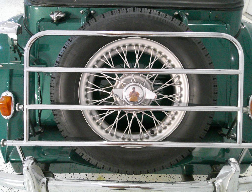 1952 MG TD Roadster - $22,995