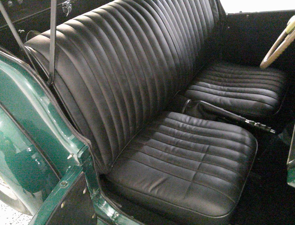 1952 MG TD Roadster - $22,995