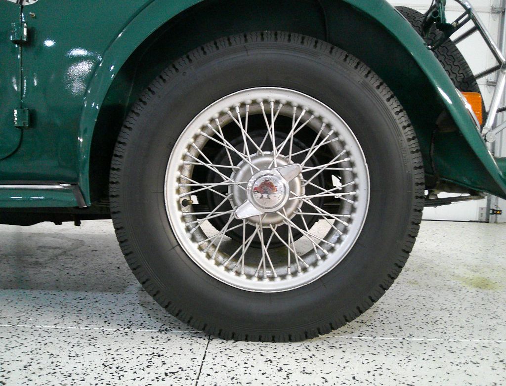 1952 MG TD Roadster - $22,995