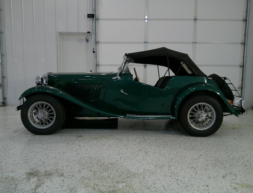 1952 MG TD Roadster - $22,995