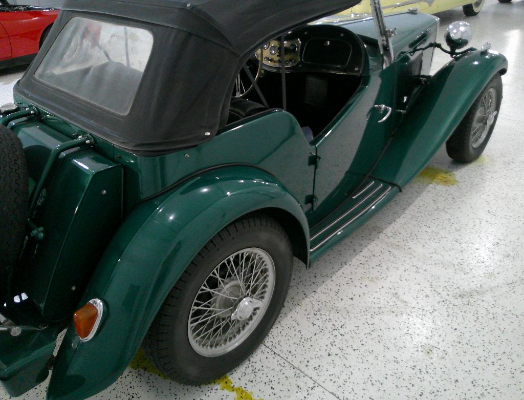 1952 MG TD Roadster - $22,995