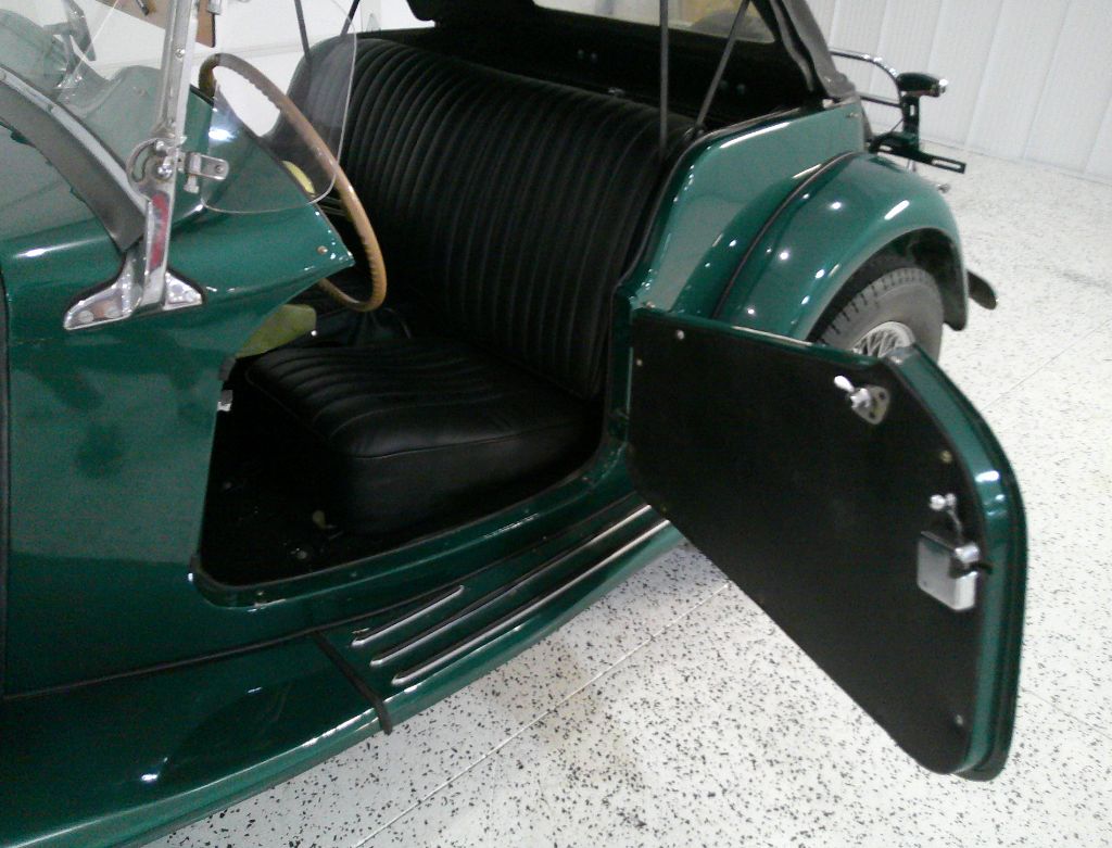 1952 MG TD Roadster - $22,995