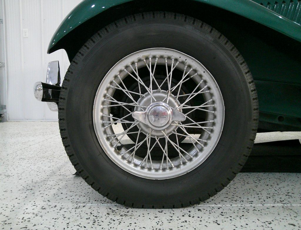 1952 MG TD Roadster - $22,995