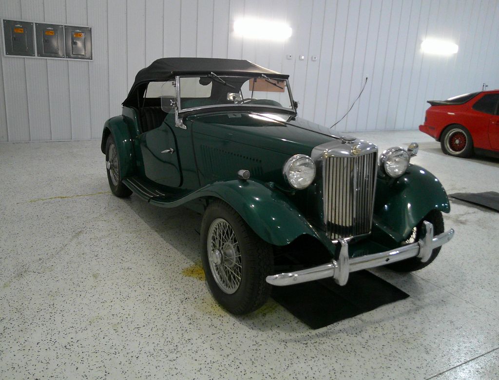 1952 MG TD Roadster - $22,995