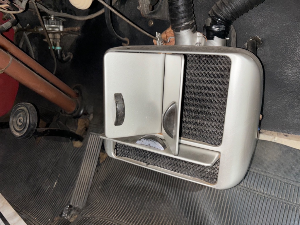 1947 Ford Super Deluxe Convert - $42,995