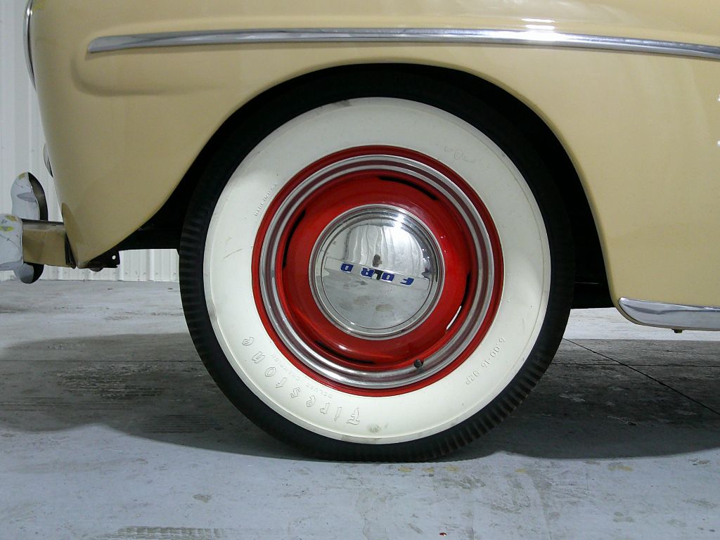 1947 Ford Super Deluxe Convert - $42,995