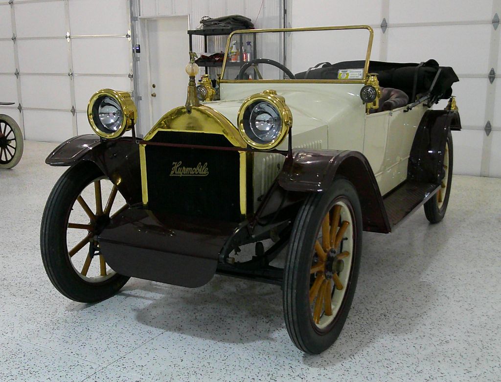 1913 Hupmobile Model 32 Touring - $19,995