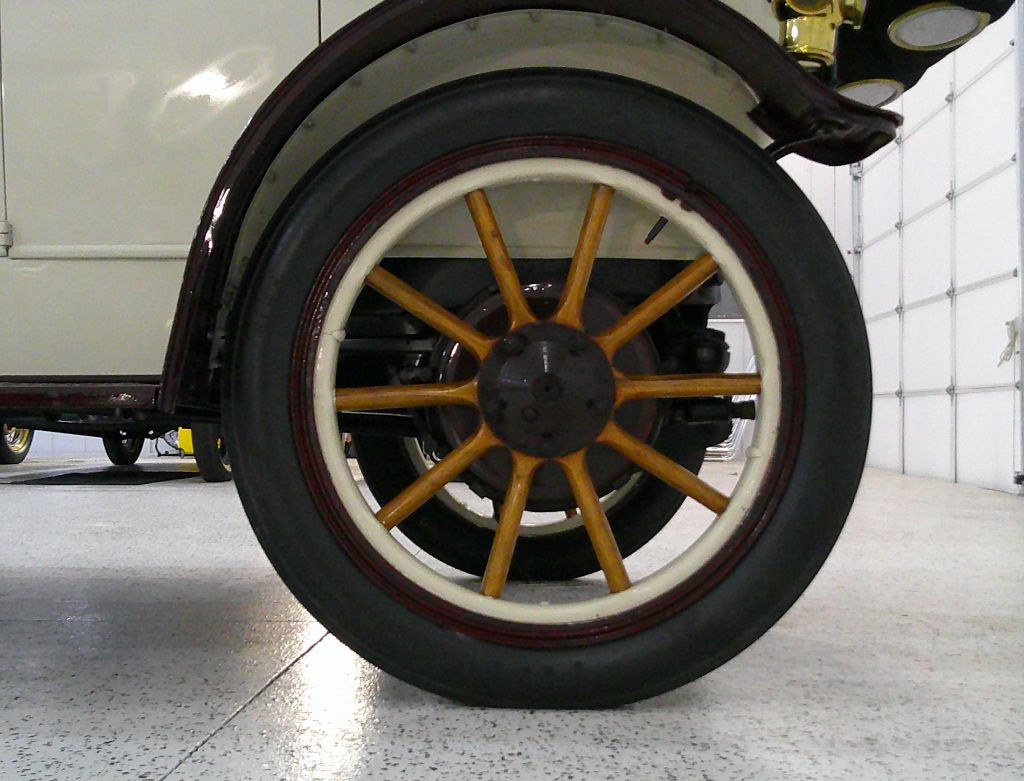 1913 Hupmobile Model 32 Touring - $19,995