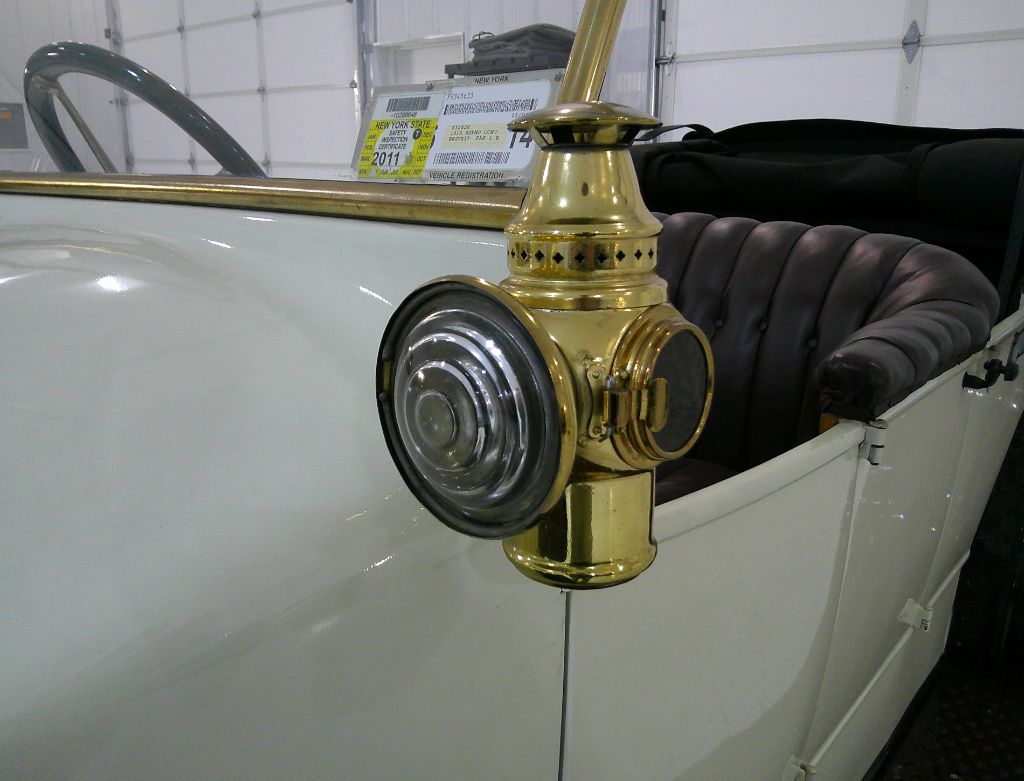 1913 Hupmobile Model 32 Touring - $19,995