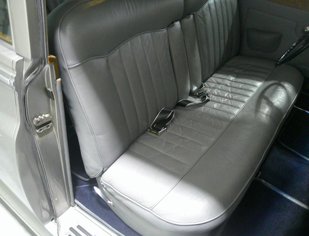 2024 Rolls Royce Spectre photo 45