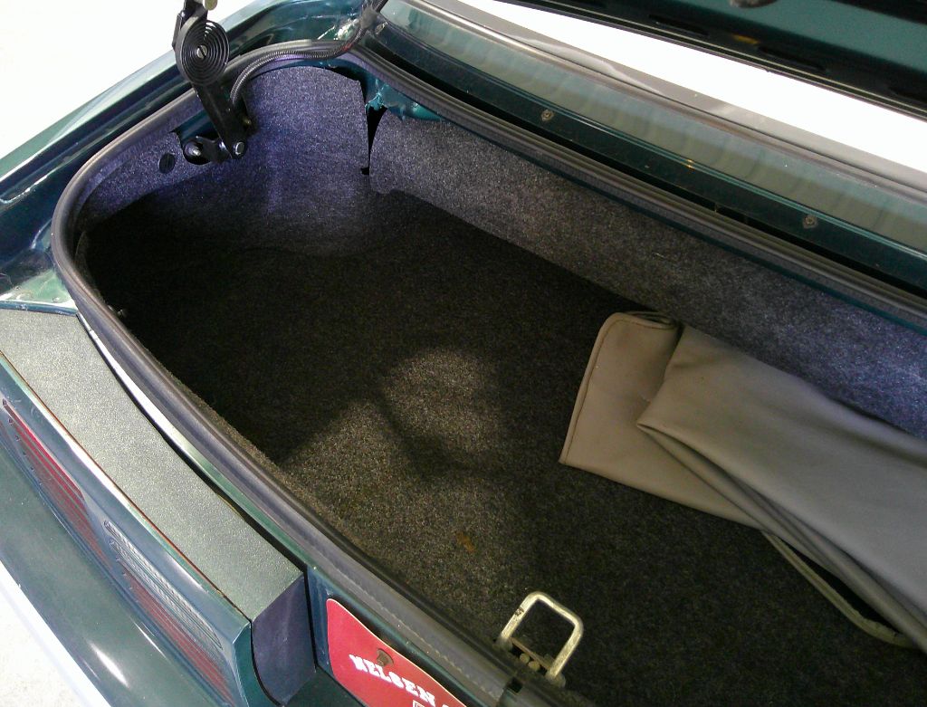 1992 Ford Mustang - $16,995