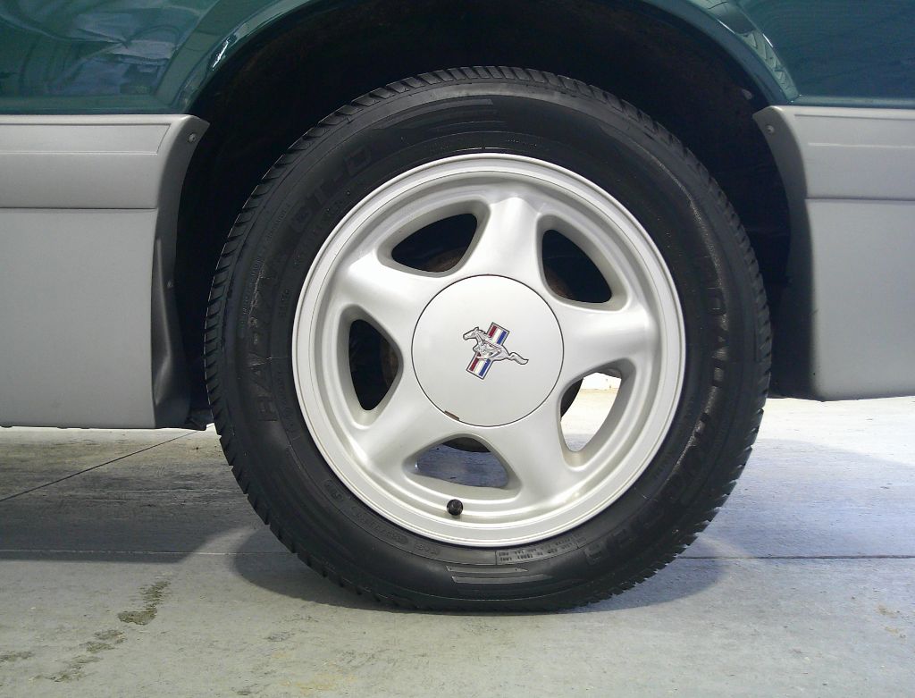 1992 Ford Mustang - $16,995