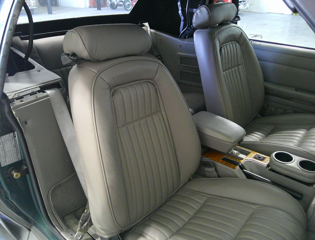 1992 Ford Mustang - $16,995