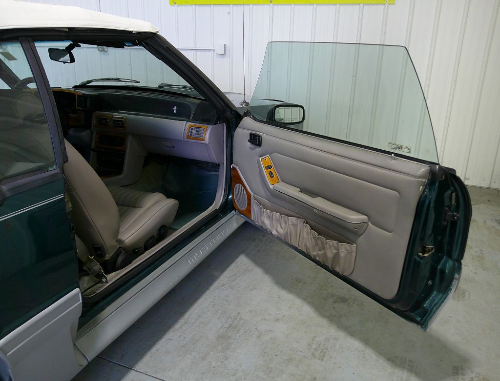 1992 Ford Mustang - $16,995